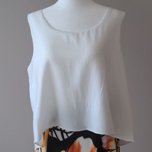 Sleeveless Flare Top Dress - Picture 3 of 5